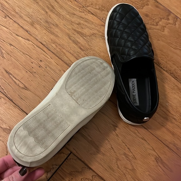 Steve Madden slip-on sneakers - Picture 7 of 7